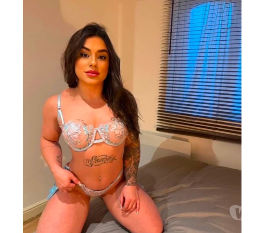 Escorts West Midlands Wolverhampton - Photos for JULIA PARTY GIRL 🍾🎉100%REAL