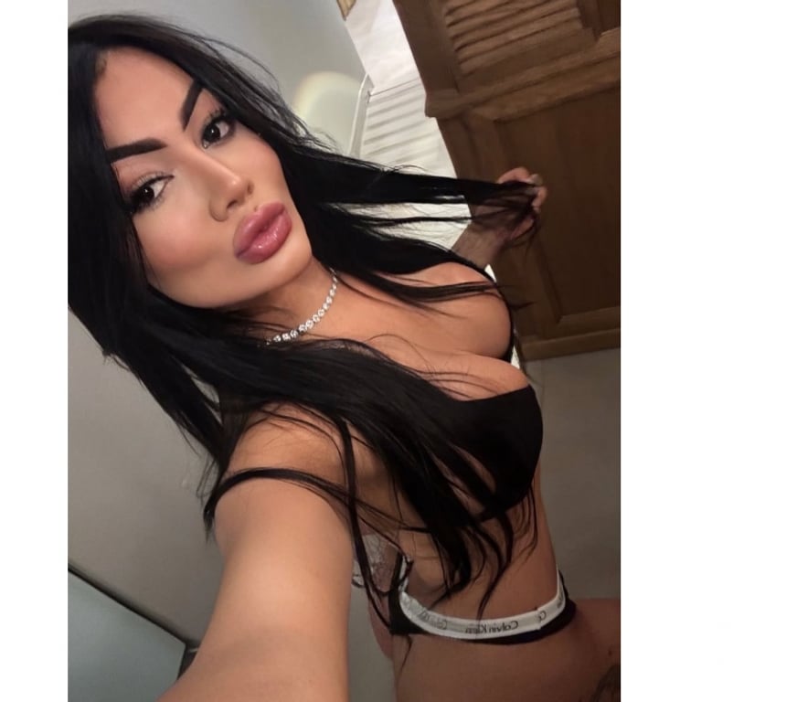 Escorts Hull Hull City Centre - Hull - Photos for NAUGHTY GIRL 🫦🍭 GFE 👙🇧🇷