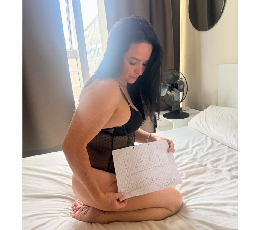 Escorts Buckinghamshire Milton Keynes - Photos for Sarah🇬🇧 Wild Milf On Tour, First time here🌹