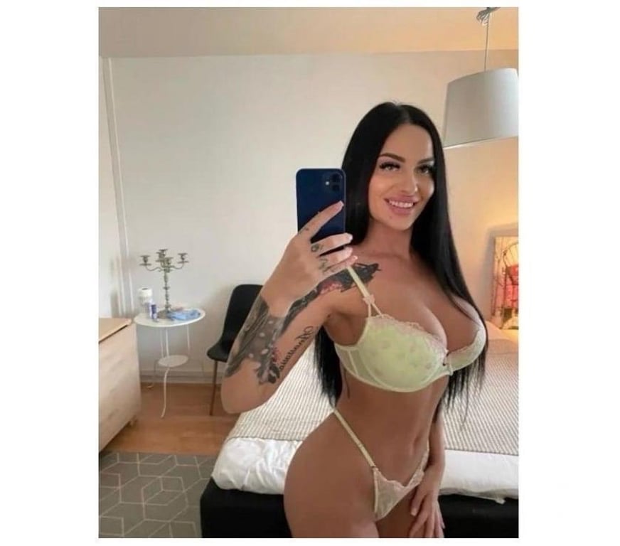 Escorts Essex Colchester - Photos for ✨CRISTAL‼️NEW IN TOWN✨NOW RUSH✨GFE🎉