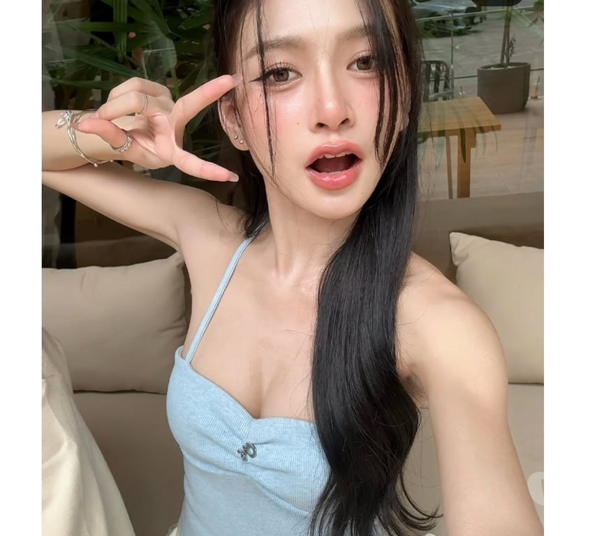 Escorts South Yorkshire Barnsley - Photos for 🌸 Charming, Playful & Hard to Forget🥰