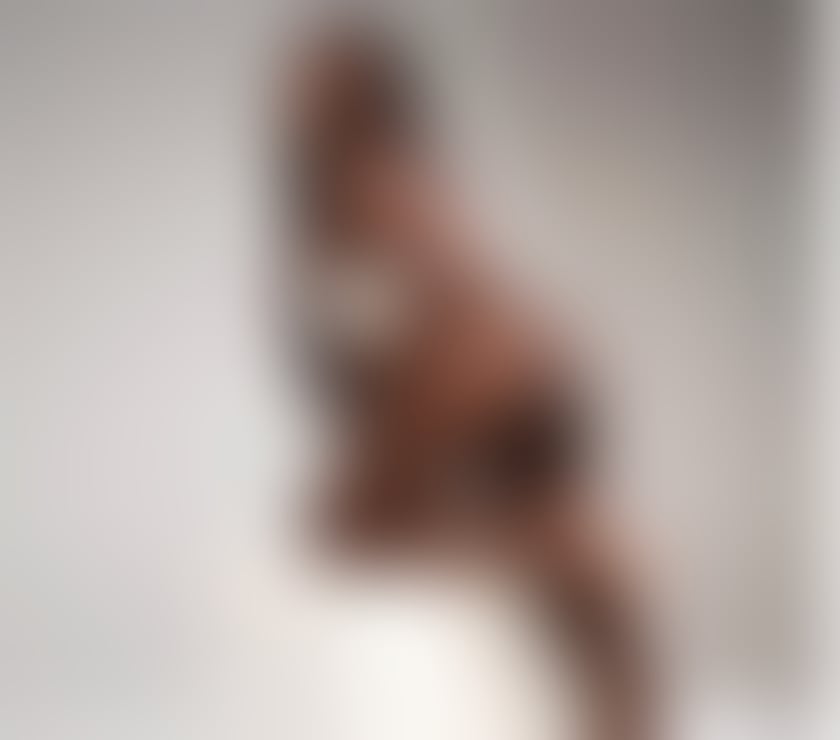 Escorts East London Redbridge - Photos for 🍫🔥BRAZILIAN HOT GIRL🇧🇷🤎