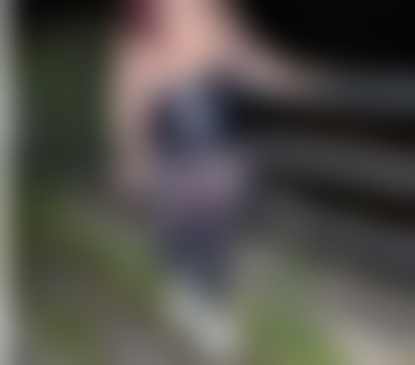 Escorts Wiltshire Chippenham - Wiltshire - Photos for 💕 Genuine 💕 Busty 💕 Married 💕 Milf 💕