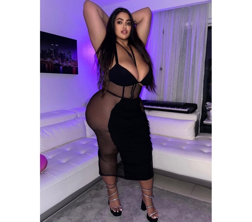 Escorts West Midlands Sandwell - Photos for BIG ASS&BBW Hi m party girls new i