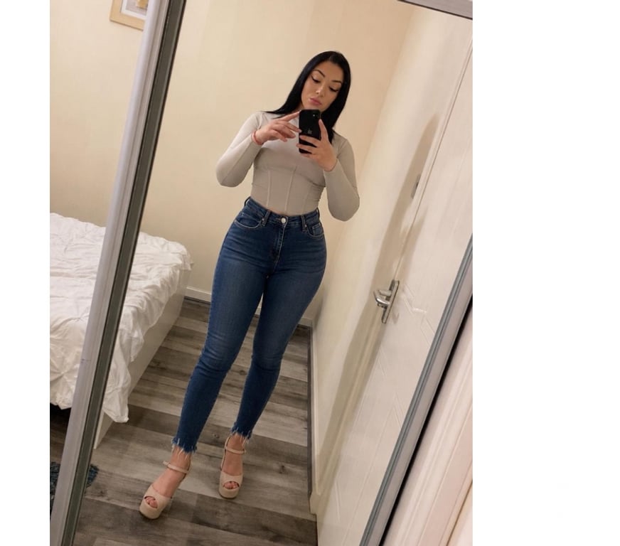 Escorts Kent Medway - Kent - Photos for NEW PARTY GIRL INCALL OUTCALL