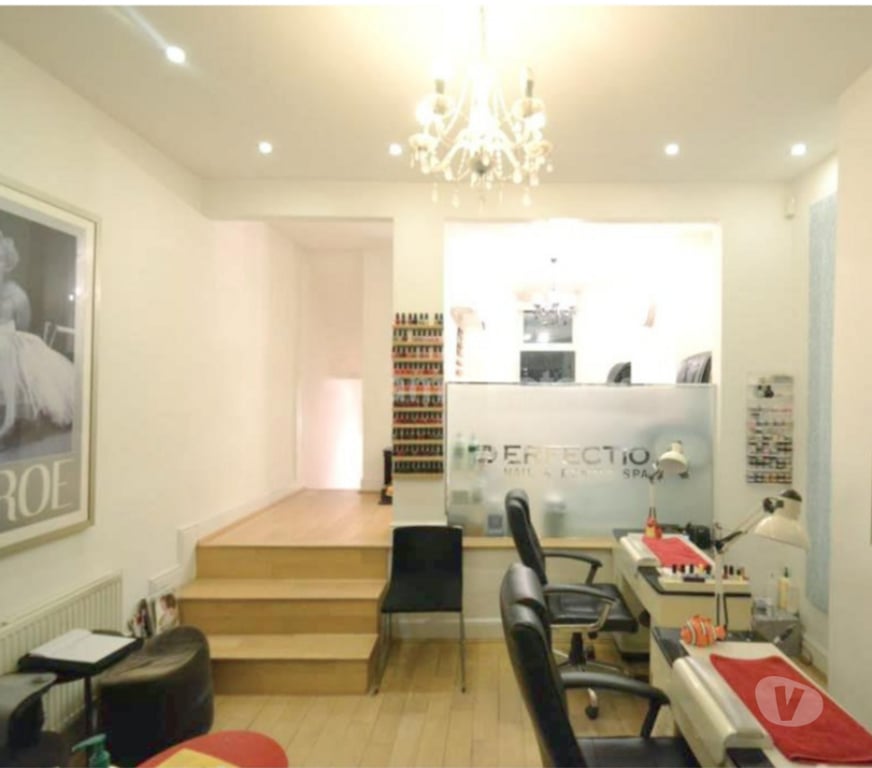 Property to Rent Reading Caversham - Reading - Photos for Prominent Shop and Office in Caversham Centre TO LET