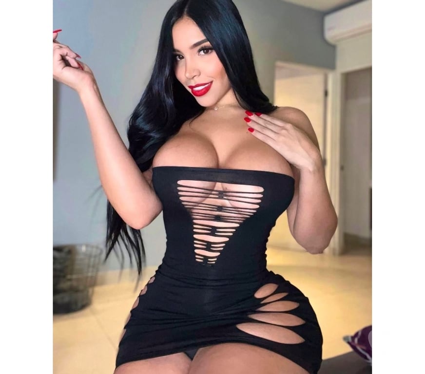 Escorts South East London Bermondsey - South East London - Photos for 🔥 SENSUAL, ATTRACTIVE AND CHARMING BRUNETTE 💋