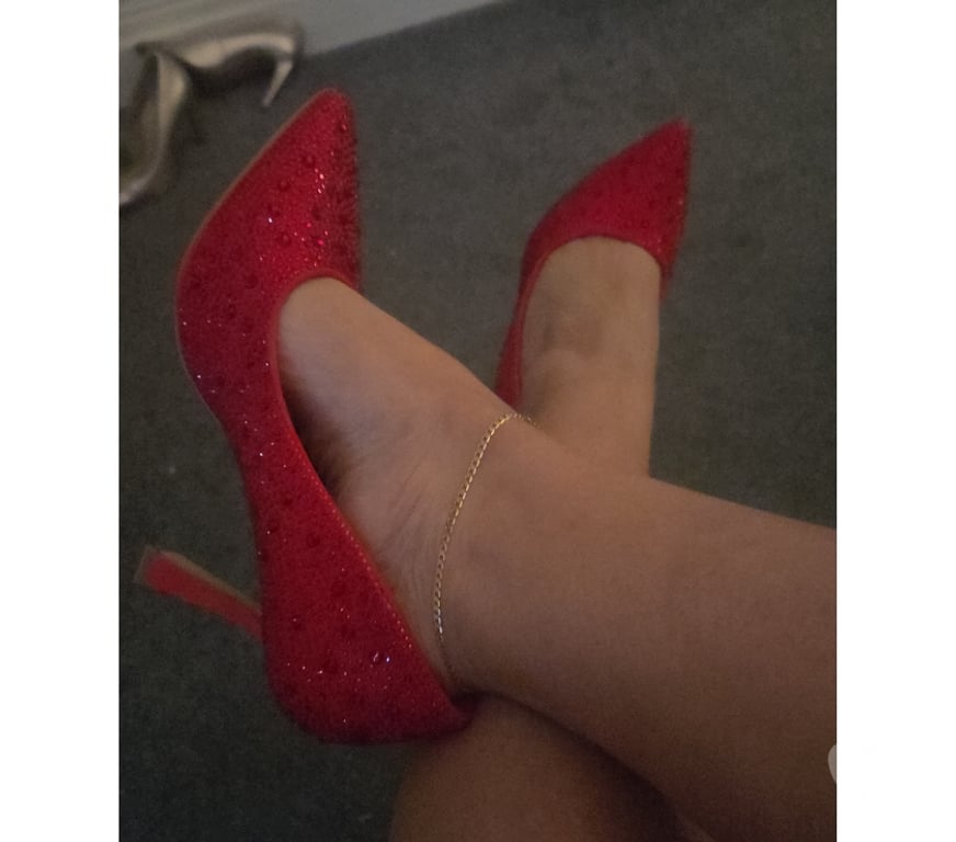 Escorts South East London Bromley - Photos for Julie GFE brazilian 🇧🇷