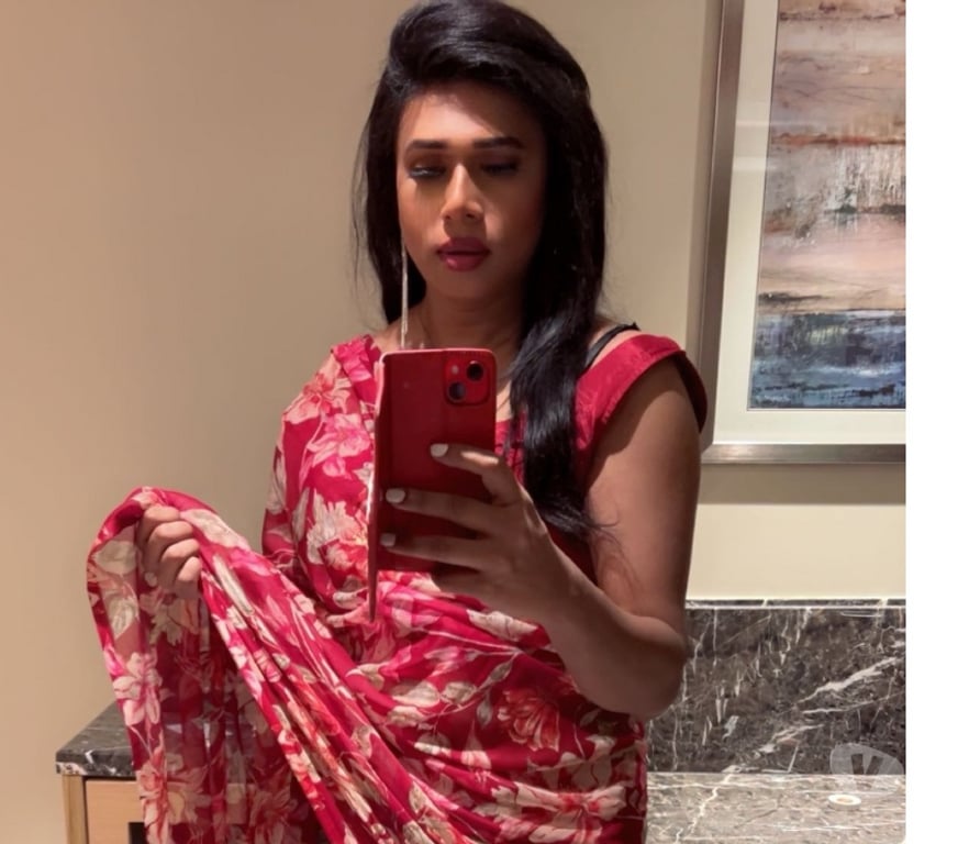 Trans Escorts East London Custom House - DLR Station - East London - Photos for Pakistani shemale ladyboy trans ts fully functional