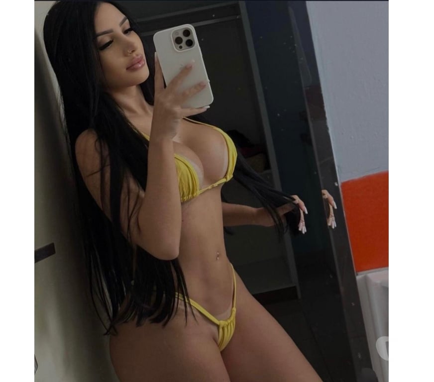 Escorts South Yorkshire Sheffield - Photos for 🇧🇷 New Brazilian Pamela Real sexy party Girl!
