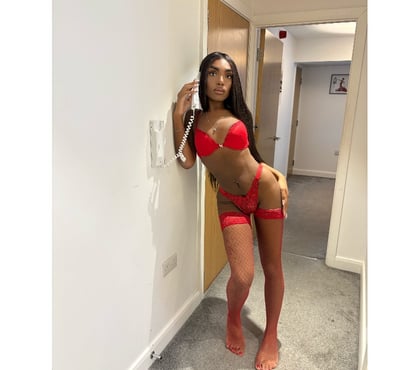 Transsexual Escorts Luton Town Centre Luton - Photos for Samira BBC brazil