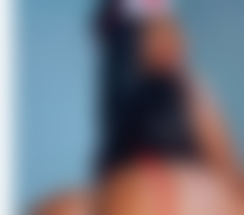 Escorts Cambridgeshire Cambridge - Photos for Hot Brazilian🔥 brunette at a festa🎉
