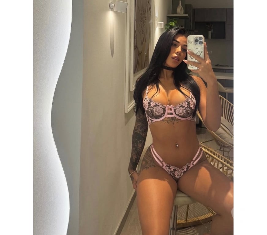Escorts North London Ponders End - North London - Photos for CHARMING, SEXY AND READY FOR YOU ❤️‍🔥💋
