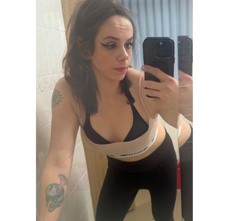 Adult Entertainment Greater Manchester Manchester - Photos for 26yo Very Hot Girl Available 24x7 TEXT ME or CALL ME NOW