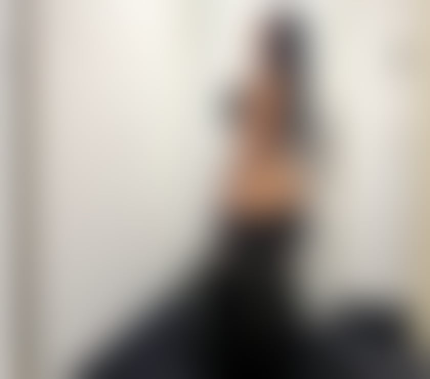 Escorts East London Canary Wharf - East London - Photos for Elegant Latina Companion — East London 💕