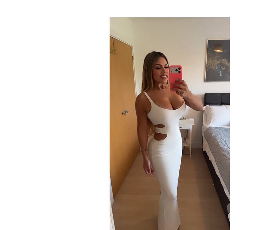 Escorts North London Enfield - Photos for 🇧🇷 🔥Bella Brazilian Party Girl 🔥🇧🇷