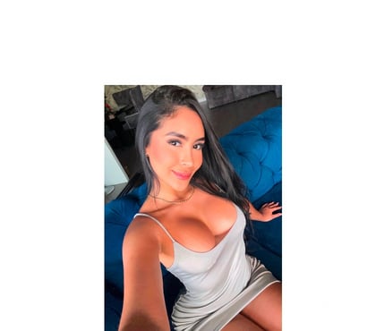 Escorts Luton Town Centre Luton - Photos for 🎀Party girl available 🎀