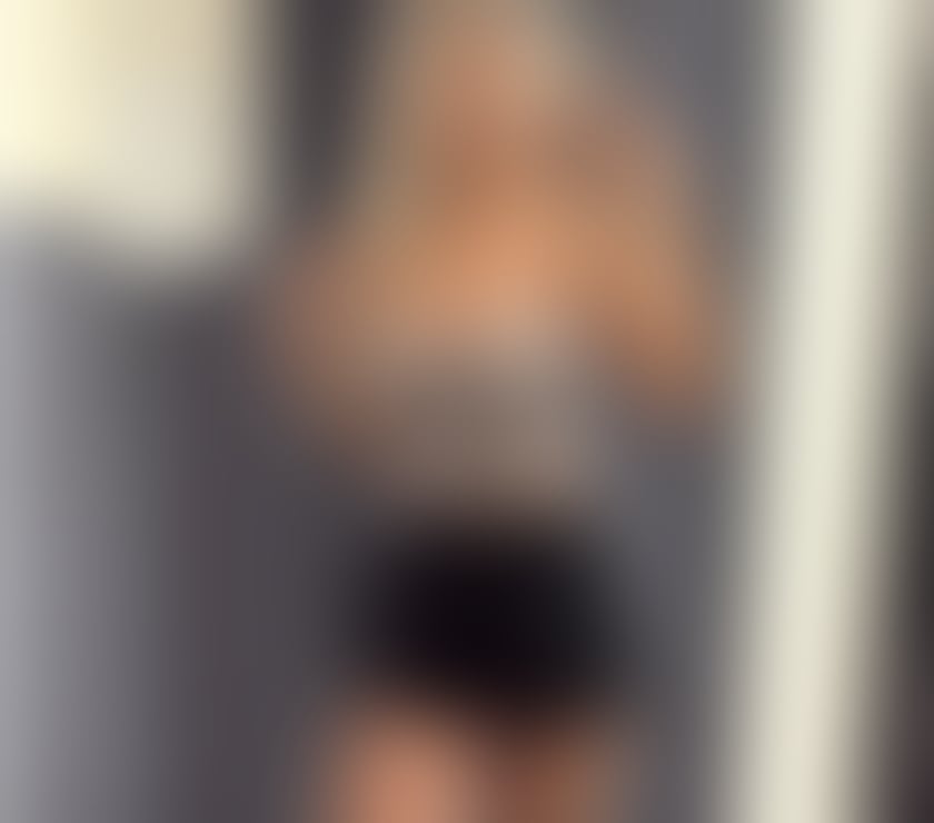 Escorts Seven Kings East London - Photos for Roxy new grill 😍❤️