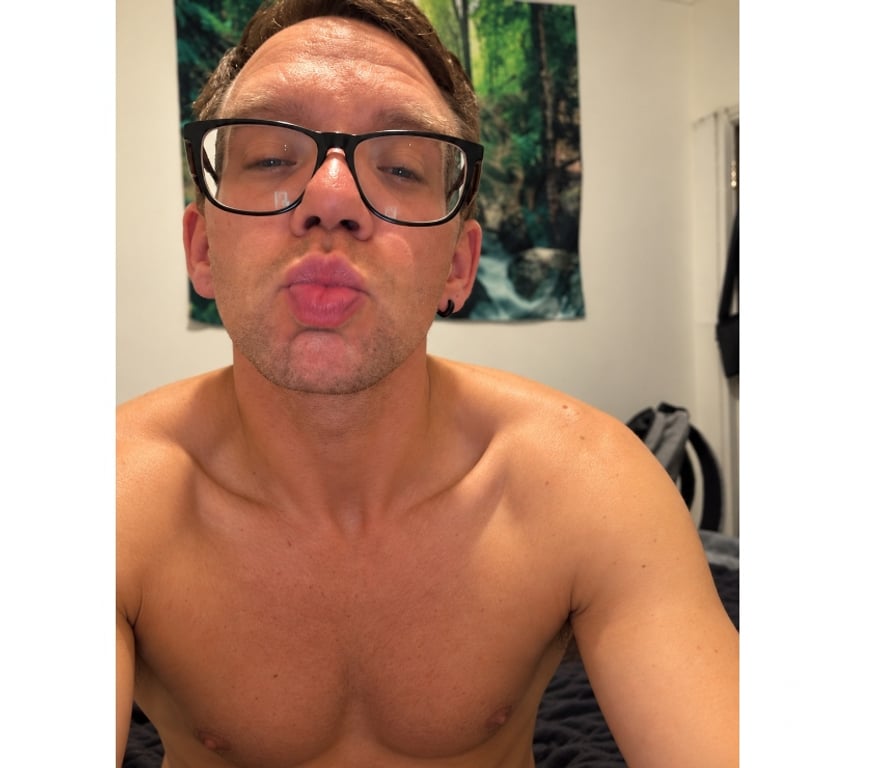  Gay massage Derbyshire Derbyshire Dales - Photos for Newly Out & Ready to Work 😈