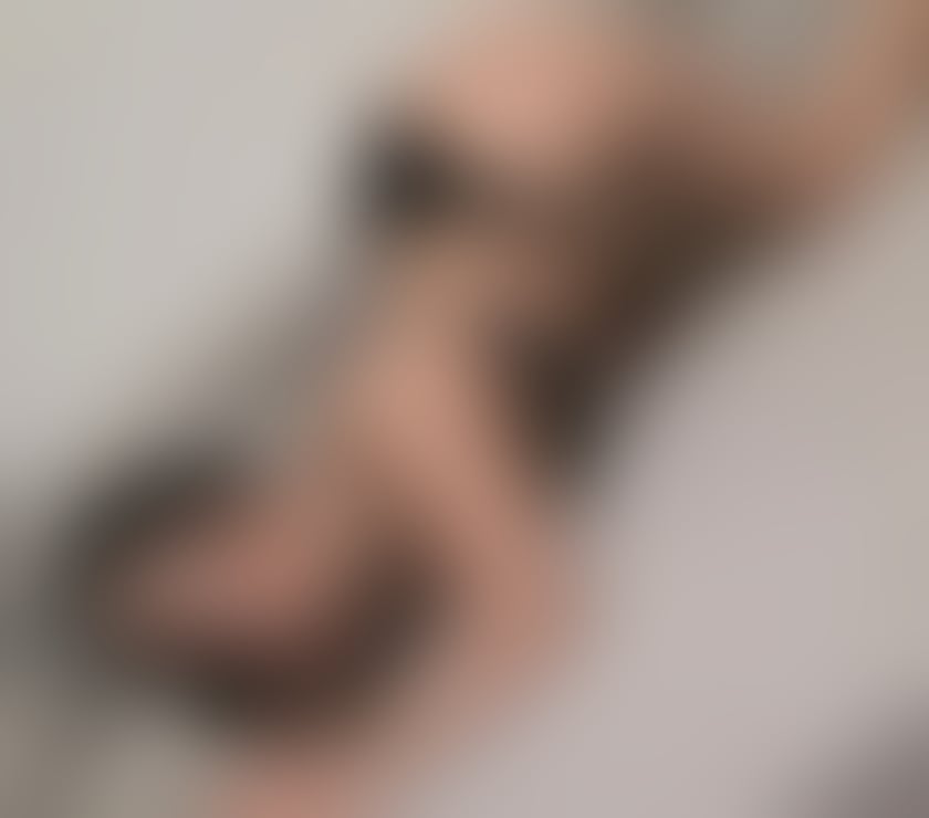 Escorts East London Redbridge - Photos for Martina Latina 🥂 Party