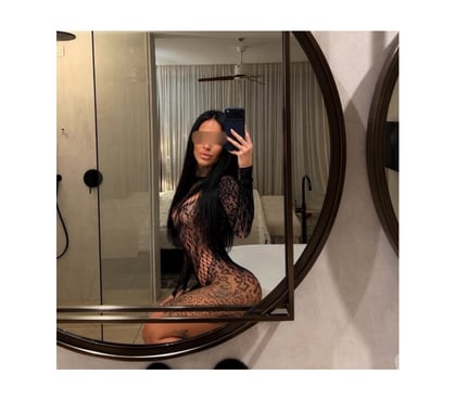  Escorts Dudley Town Centre Dudley - Photos for 🖤 NATALIE — QUIET CONFIDENCE, NATURAL CHARM 🖤