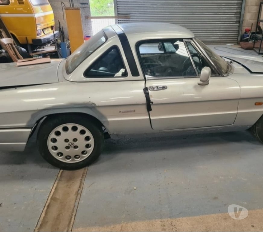 used cars for sale South Yorkshire Sheffield - Photos for GREAT CLASSIC ALFA ROMEO, MONEY MAKING OPPORTUNITY !