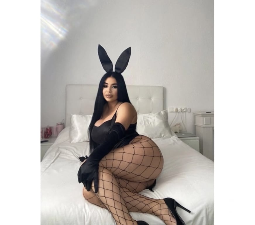 Escorts North Lanarkshire Bellshill - North Lanarkshire - Photos for ALEXNDRA 🔥THE BEST PARTY GIRL🔞🥂NO RUSH
