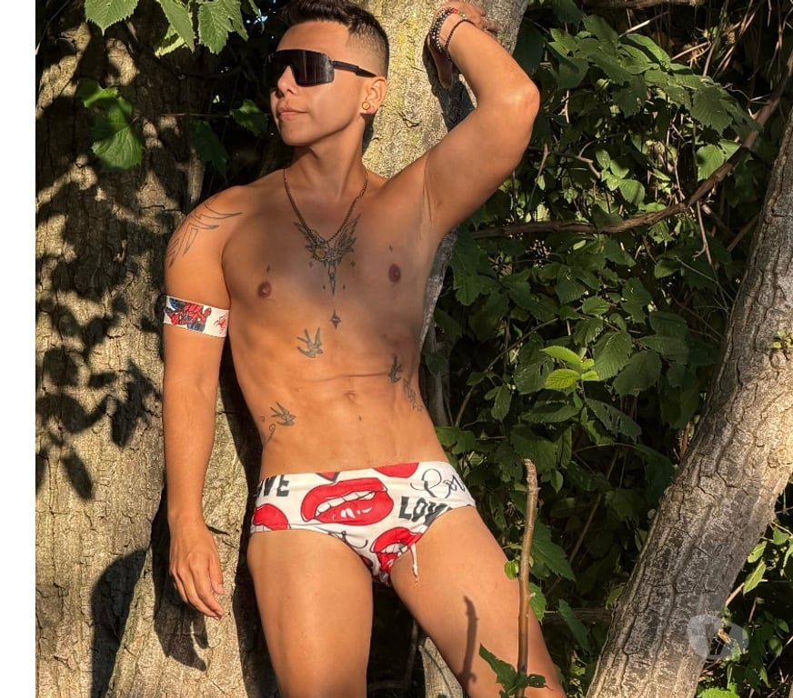  Gay massage Lancashire Blackpool - Photos for Hot Latino guy eager to make you enjoy🍆💦🍑🔥