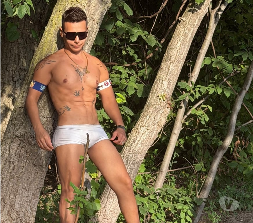  Gay massage West Northamptonshire Northampton - West Northamptonshire - Photos for Hot Latino guy eager to make you enjoy🍆💦🍑🔥