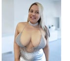 Colombiana New in the town big boob natural