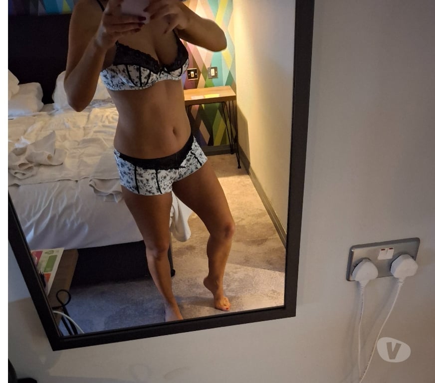 Escorts Lancashire Chorley - Photos for Elisse sexy girl is back!!