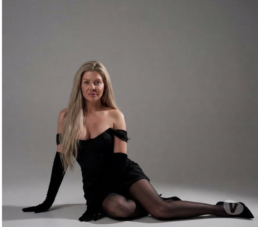 Escorts South West London Richmond upon Thames - Photos for MISS HOTTIE NEW IN TOWN DONT MISS OUT