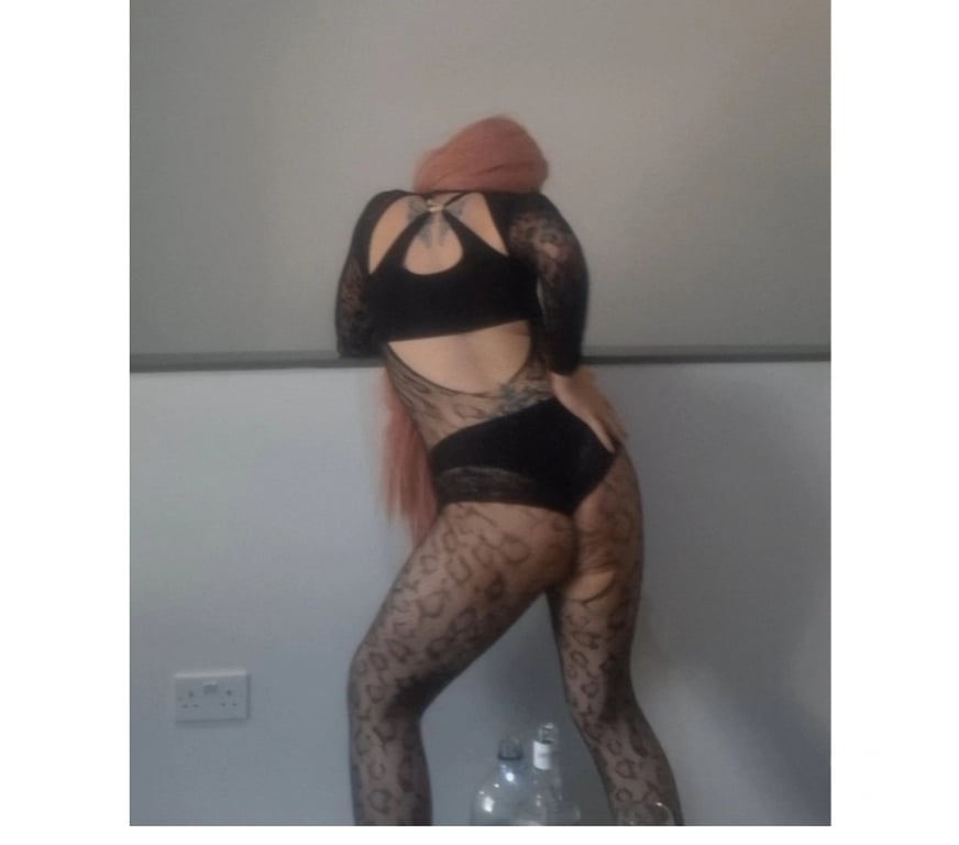 Trans Escorts Peterborough Westwood - Peterborough - Photos for Hot TV Chick Cheeky naughty