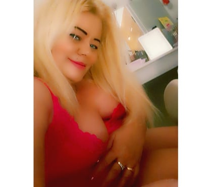 Escort Ponders End North London - Photos for Sexy Alexa party grils 💯 best bj no rush 😘😘😘