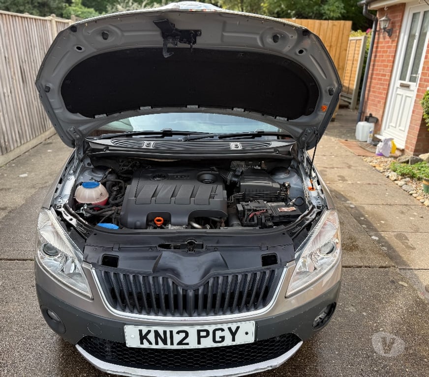 used cars for sale Norfolk North Norfolk - Photos for 2012 SKODA ROOMSTER 1.6TDI CR Scout Diesel