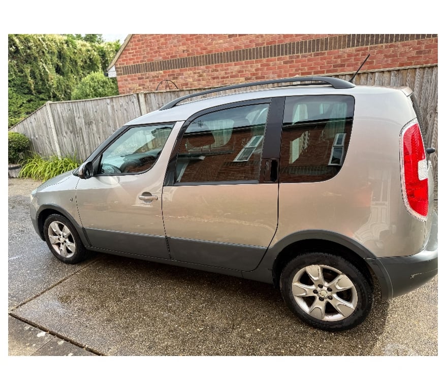 used cars for sale Norfolk North Norfolk - Photos for 2012 SKODA ROOMSTER 1.6TDI CR Scout Diesel