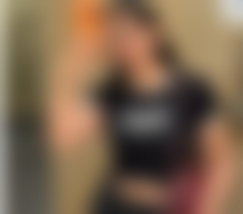 Escorts Liverpool City Centre Liverpool - Photos for Incall outcall available in town🥰