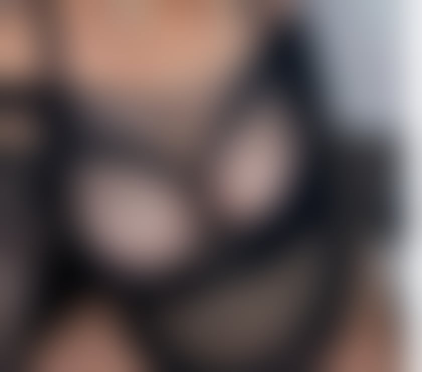 Escort Swansea City Centre Swansea - Wales - Photos for I'm Crina I'm a new girl in your town.incal outcal