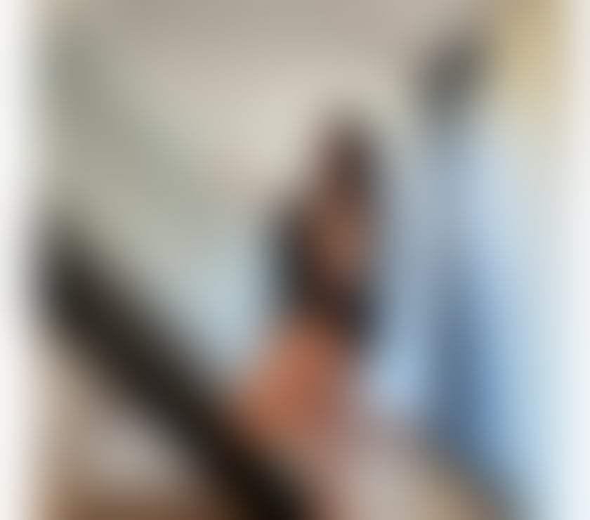 Escorts East London Canary Wharf - East London - Photos for Izah Brazilian Hot Sexy