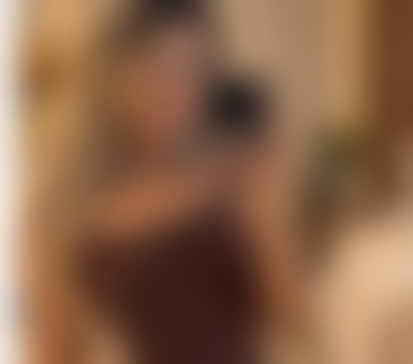 Escorts Central London Tottenham Court Road - Central London - Photos for Elegant & Friendly in Central London