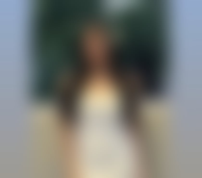 Adult Entertainment East London London City Airport - DLR Station - East London - Photos for Emma , new latina girl only whastapp +44 7575 864889