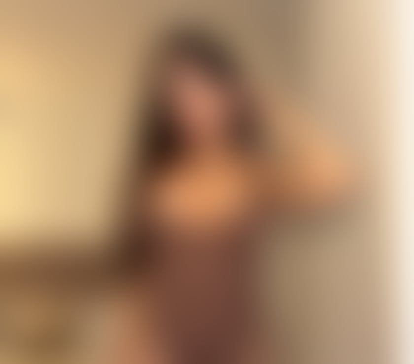 Escorts Elephant and Castle South East London - Photos for Hot 🔥 girl Bianca new in town Brazilian 🇧🇷