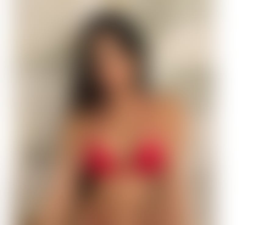 Escorts South East London Elephant and Castle - South East London - Photos for Hot 🔥 girl Bianca new in town Brazilian 🇧🇷