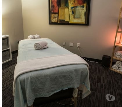 Full body massage Stockport Town Centre Stockport - Photos for Calm & Comfort Massage For Mens
