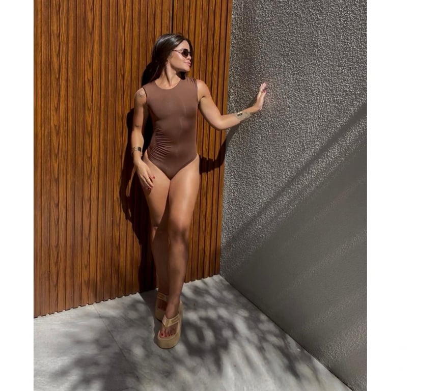 Escorts East London Old Ford - East London - Photos for Hot Brunette Duda
