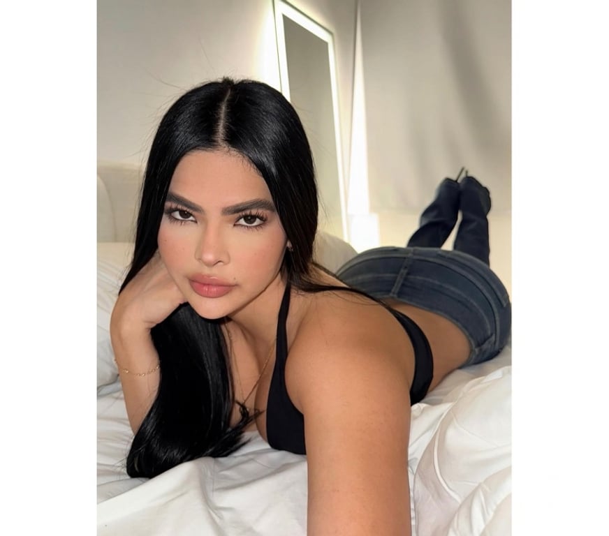 Escorts South East London Peckham Rye Station - South East London - Photos for SENSUAL, ATTRACTIVE AND CHARMING BRUNETTE 💋
