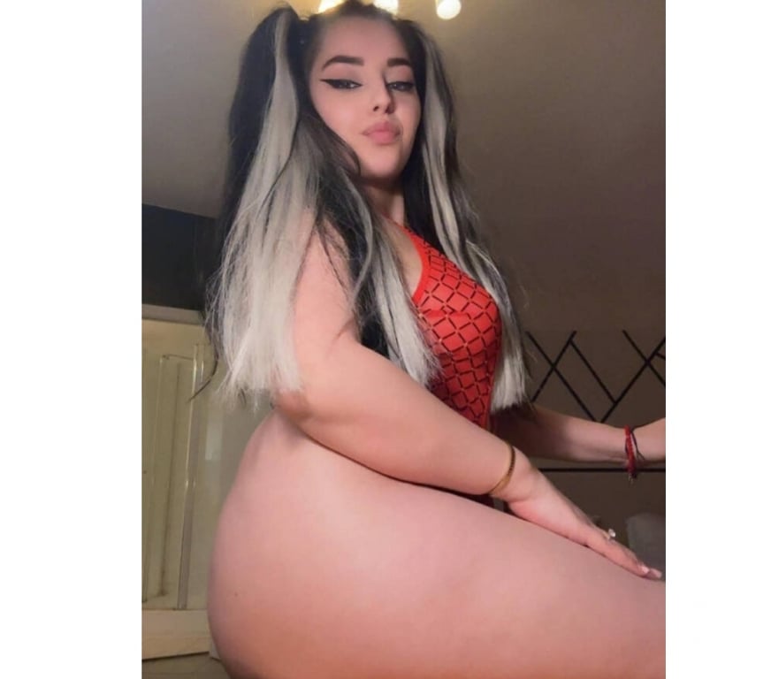 Escorts Essex Southend-on-Sea - Photos for 👅Hi I m Sara party girl 💋 no rush bes services 24h
