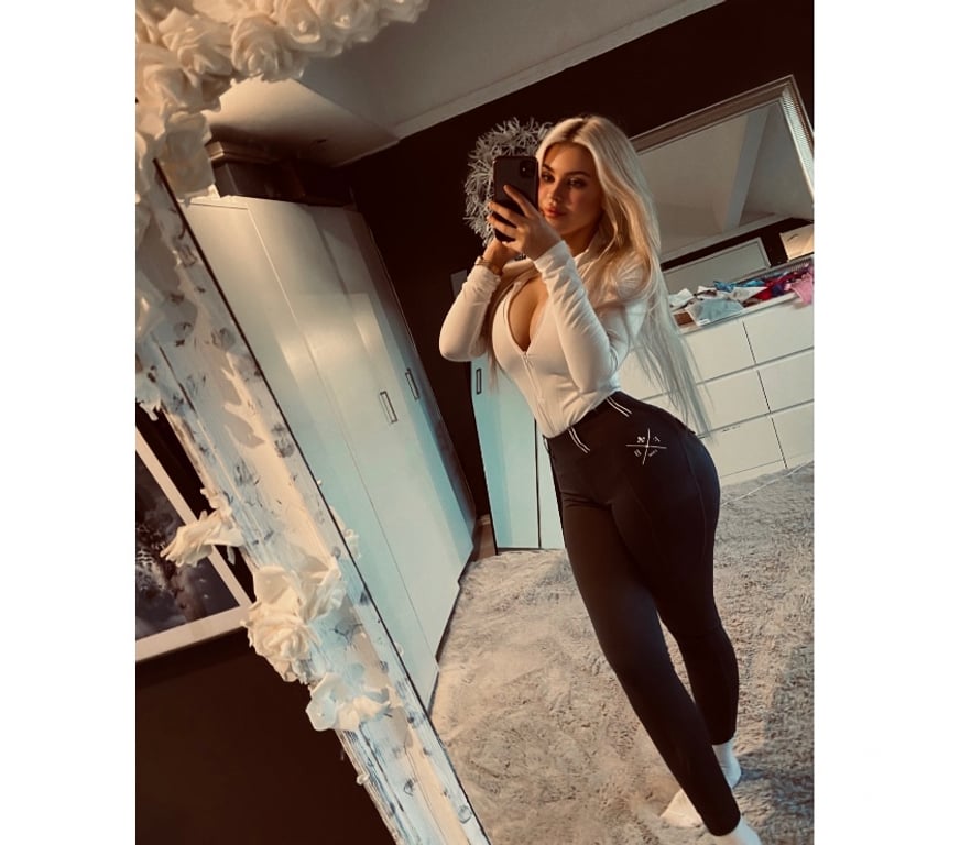 Escorts East London Canary Wharf - East London - Photos for Blonde Lissa 🤍🤍vip girl🤍🤍outcalls only