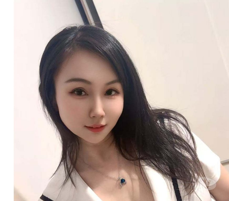 Escorts East London Canary Wharf - East London - Photos for ❤️Best 4 hands❤️07845803040