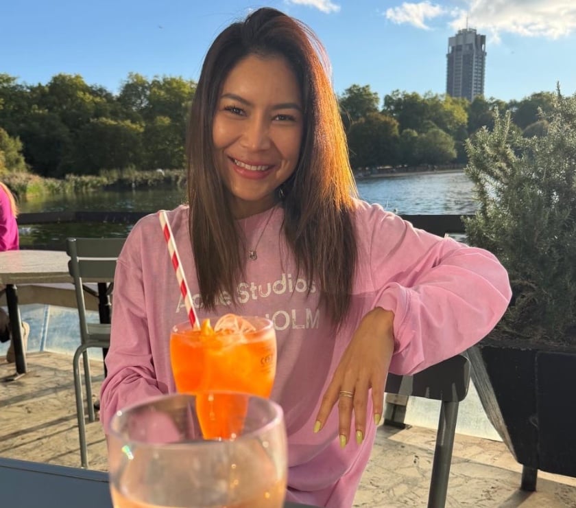 Reading Town Centre - Reading — I’m Clara if you’re looking for a massage contact me